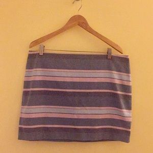 Gap miniskirt size 14